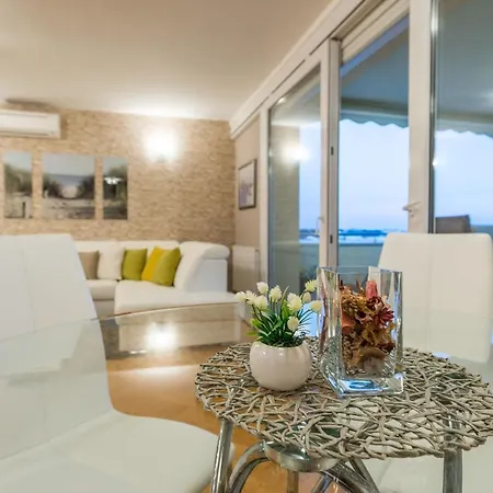 Apartment Topaz Biograd Na Moru