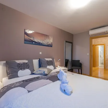Topaz Apartman