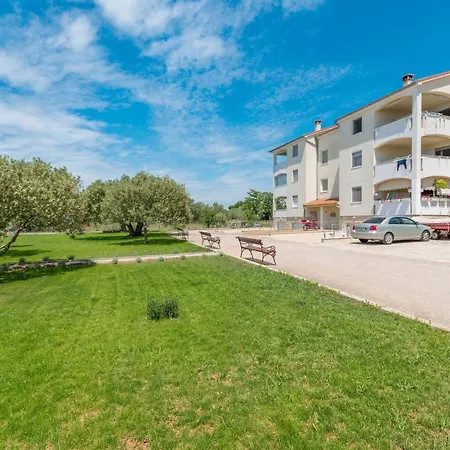 Topaz * Biograd Na Moru